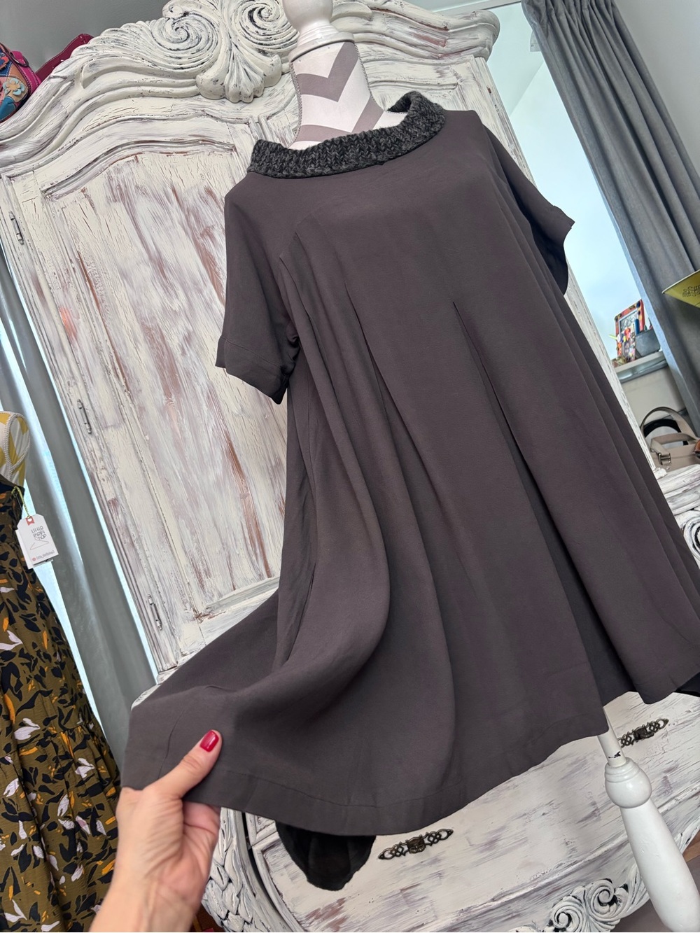 HACHE Relaxed Short Sleeve Mini Dress with Textured Collar